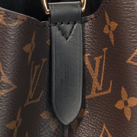 Louis Vuitton NeoNoe MM Monogram Canvas & Black Leather Bucket Bag - Picture 10 of 15